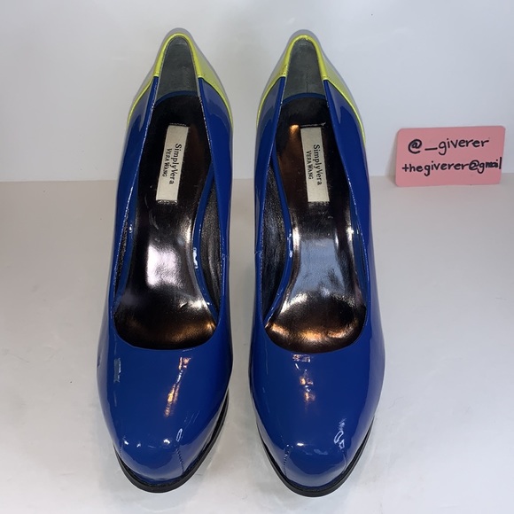 Vera Wang Two-Tome Patent Pumps - Picture 8 of 16